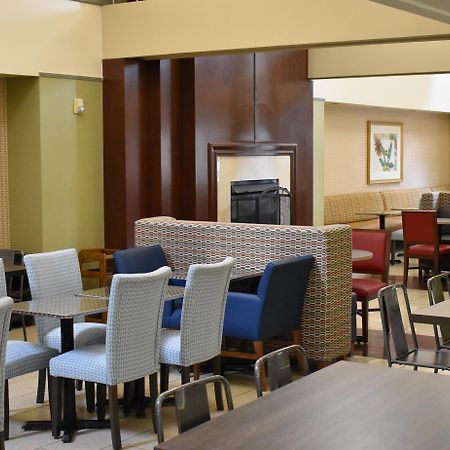 Holiday Inn Express Cleveland Downtown By Ihg Exterior photo
