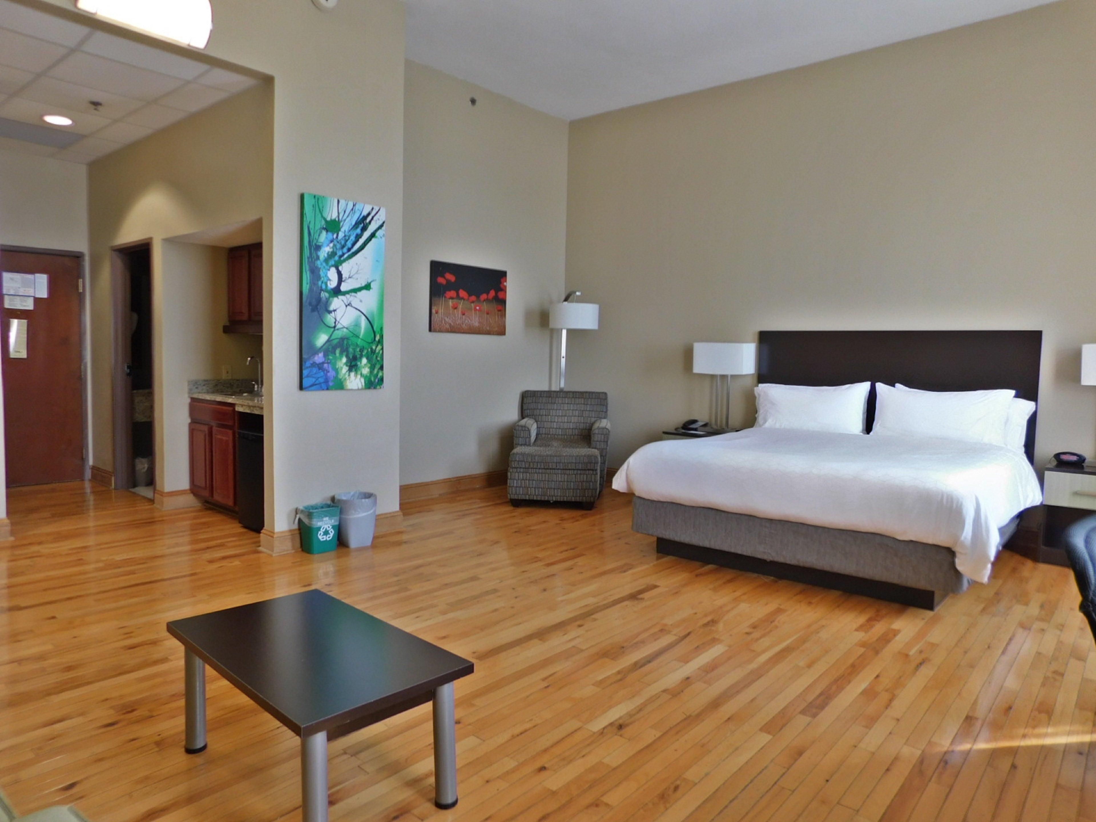 Holiday Inn Express Cleveland Downtown By Ihg Exterior photo